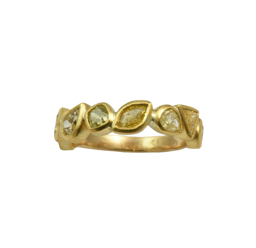 custom-engagement-ring-22ct-yellow-gold-set-diamonds