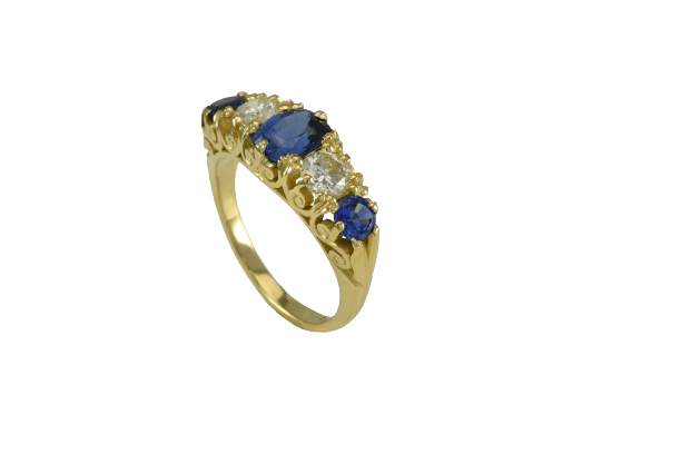 18ct. Yellow gold sapphire and diamond ring